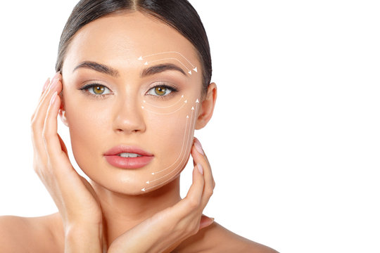 Imagem ilustrativa de Lifting facial em Costa Azul